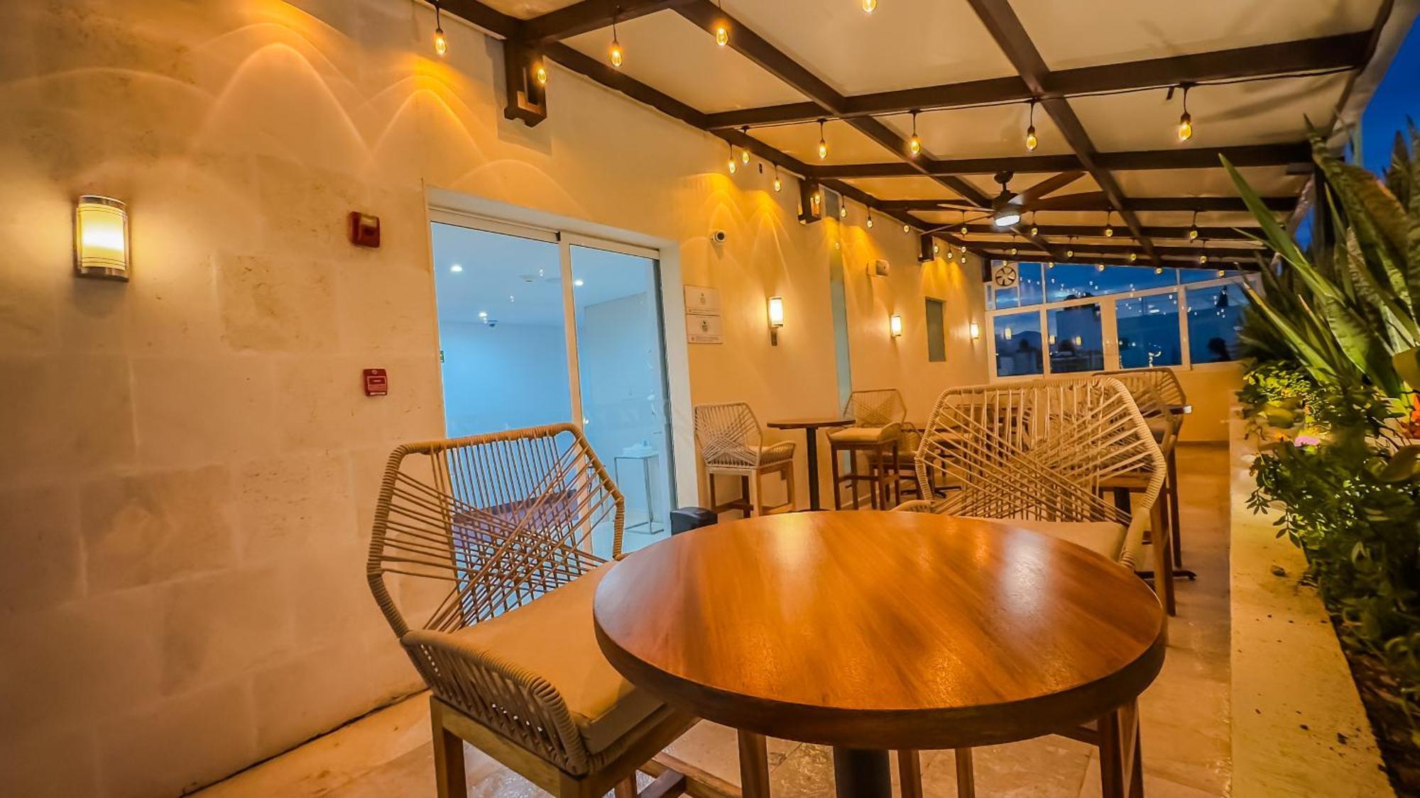 Hotel Zenith Tehuacán Eksteriør bilde