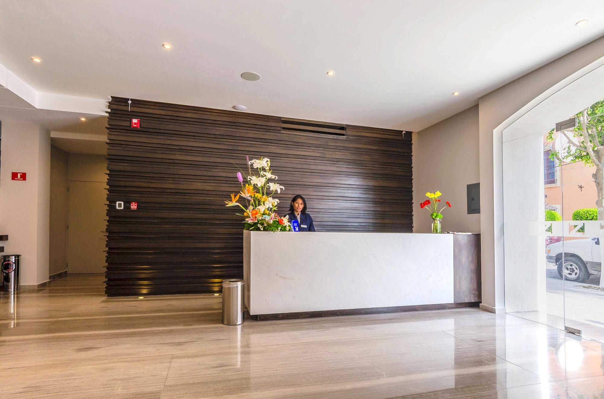 Hotel Zenith Tehuacán Eksteriør bilde